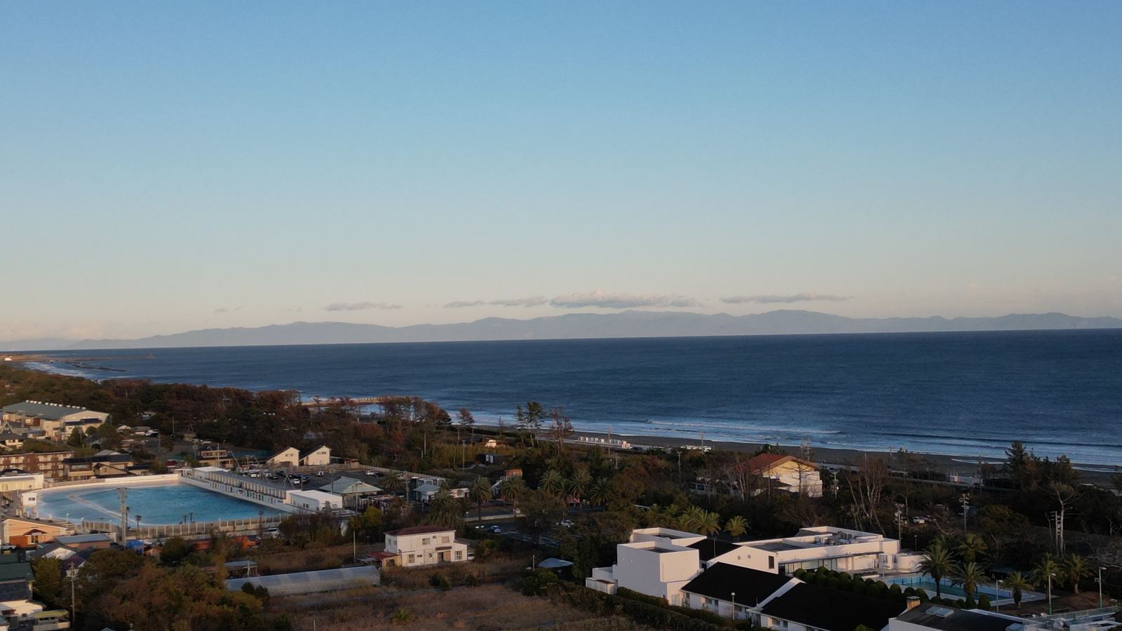 静波ビーチ — 海まで徒歩5分
